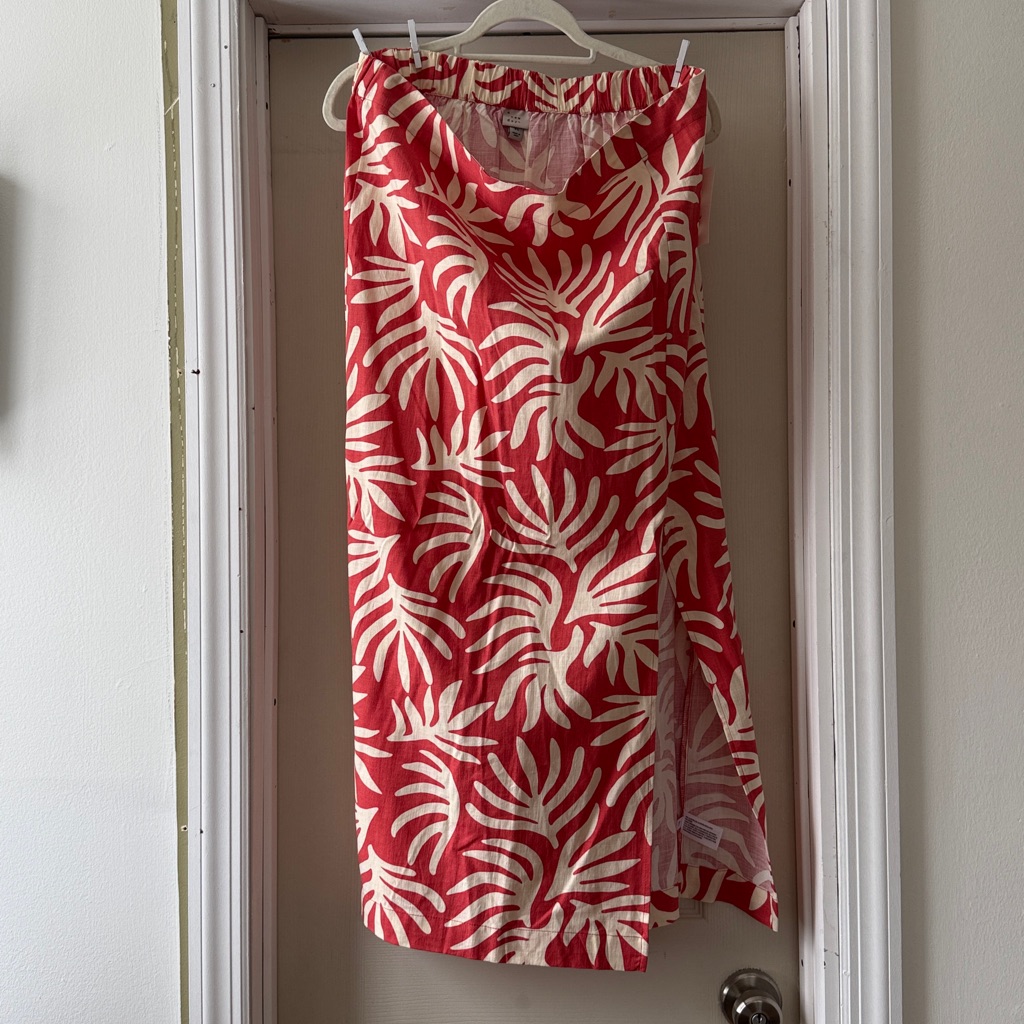 A New Day Red And Cream Leaf Pattern Maxi Skirt